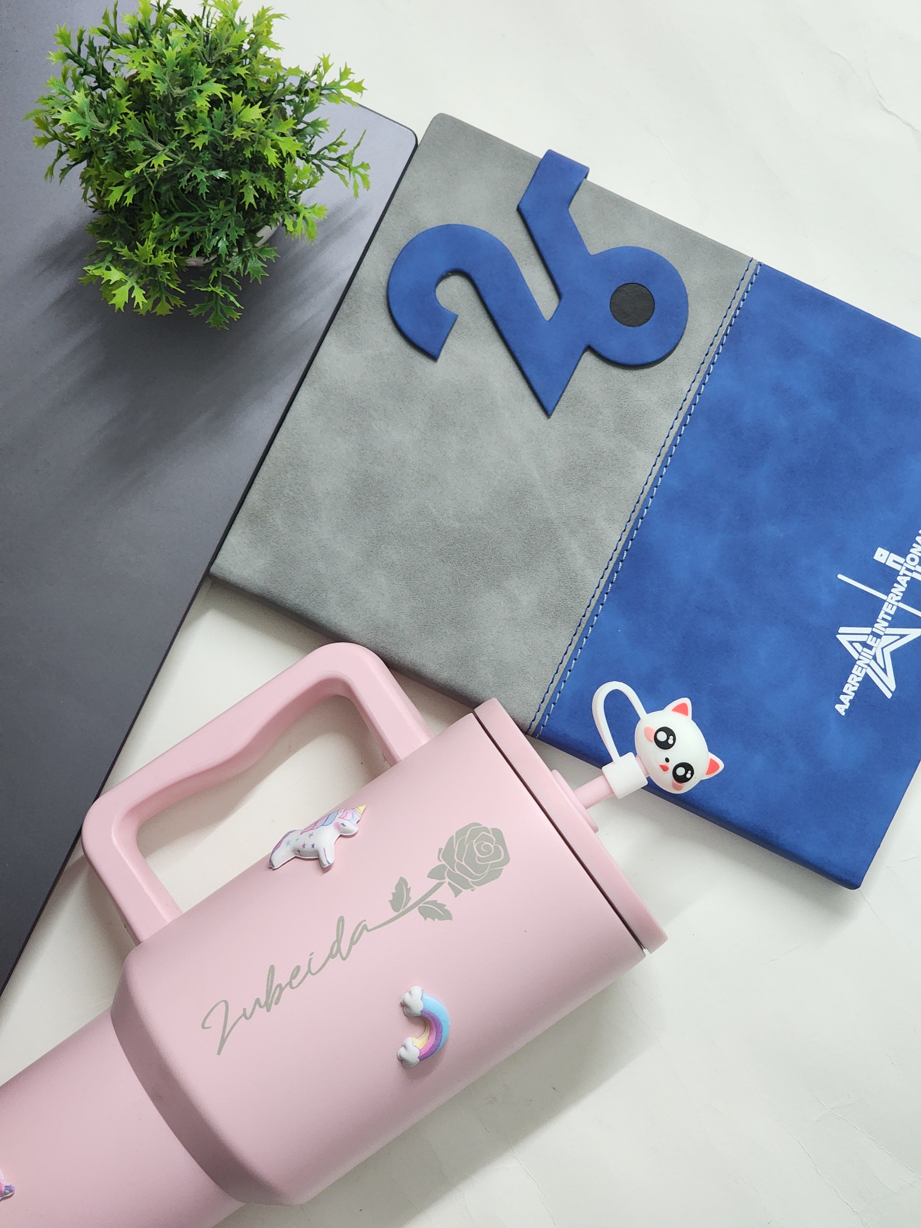 💅 The Cutest Straw Companion Ever!