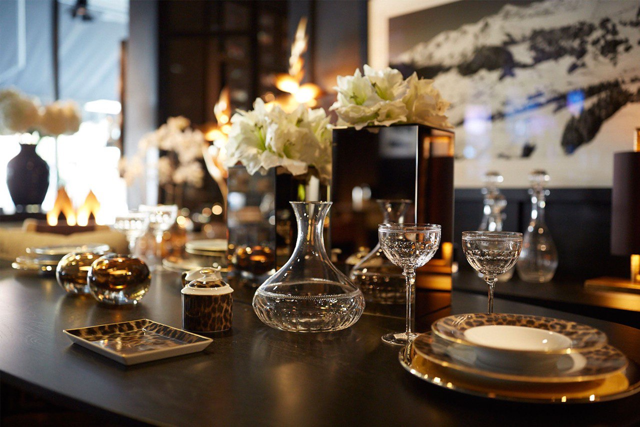 ✨ Radiant Clarity, Timeless Charm